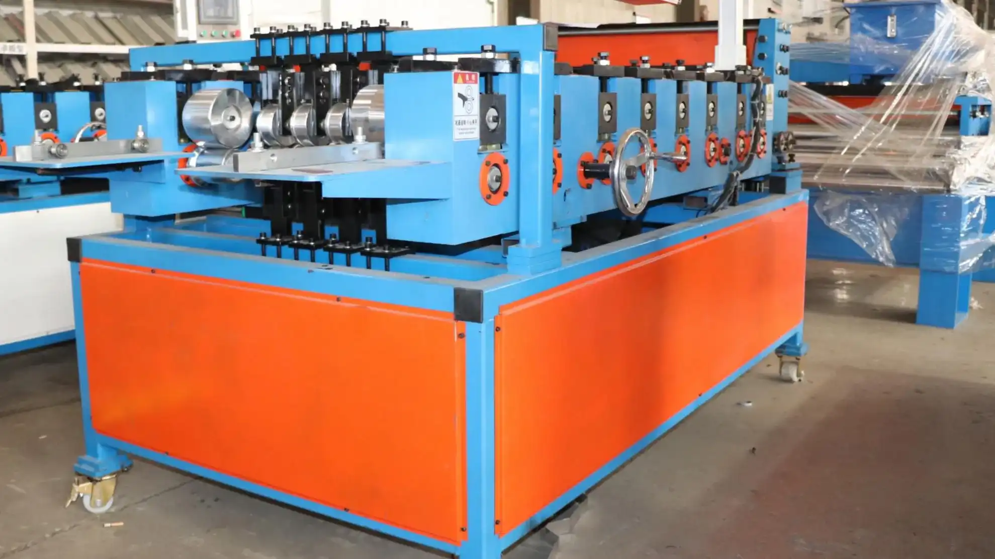standing seam machine