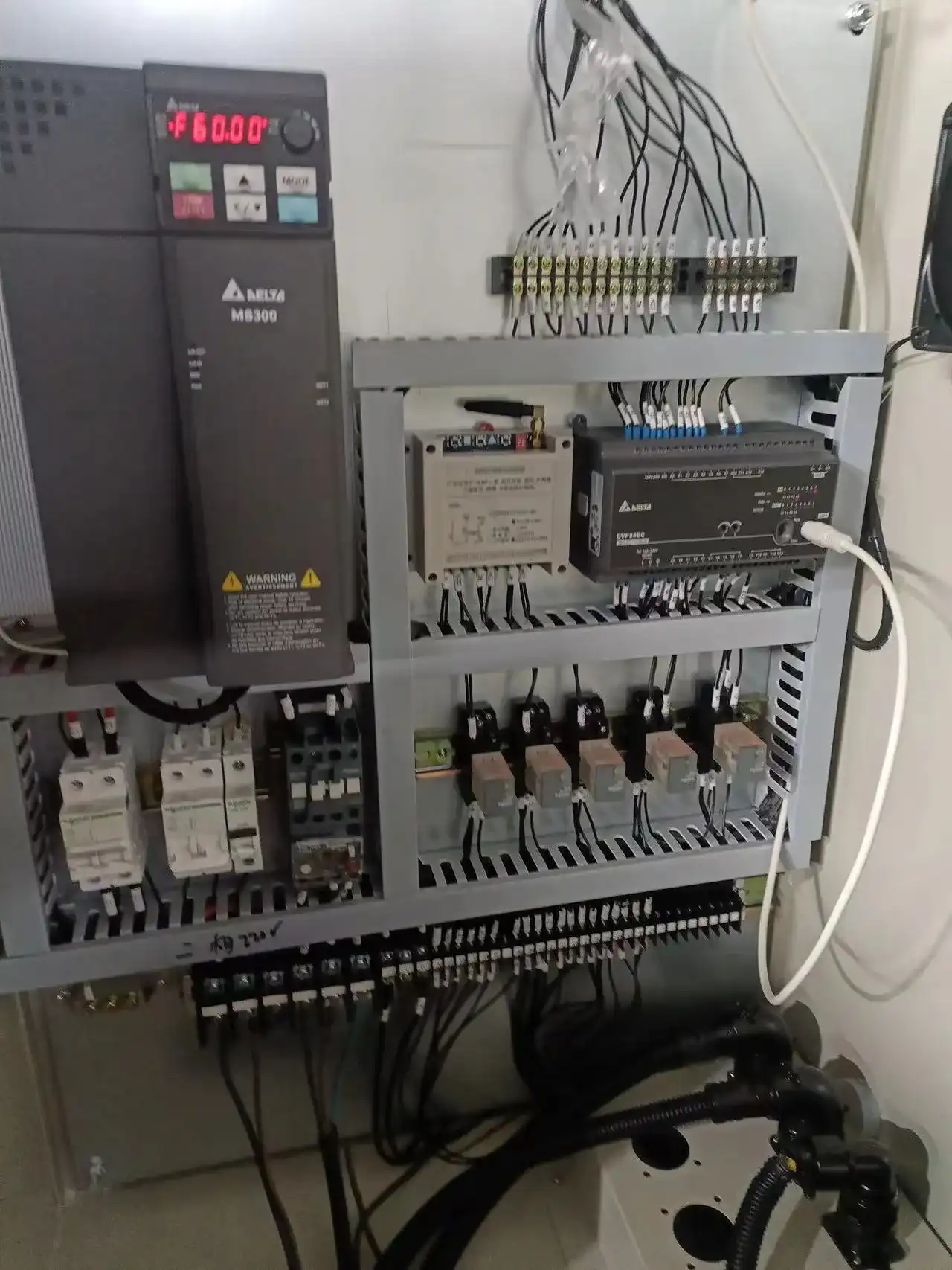 AG roof panel roll forming machine AG roof panel roll forming machine