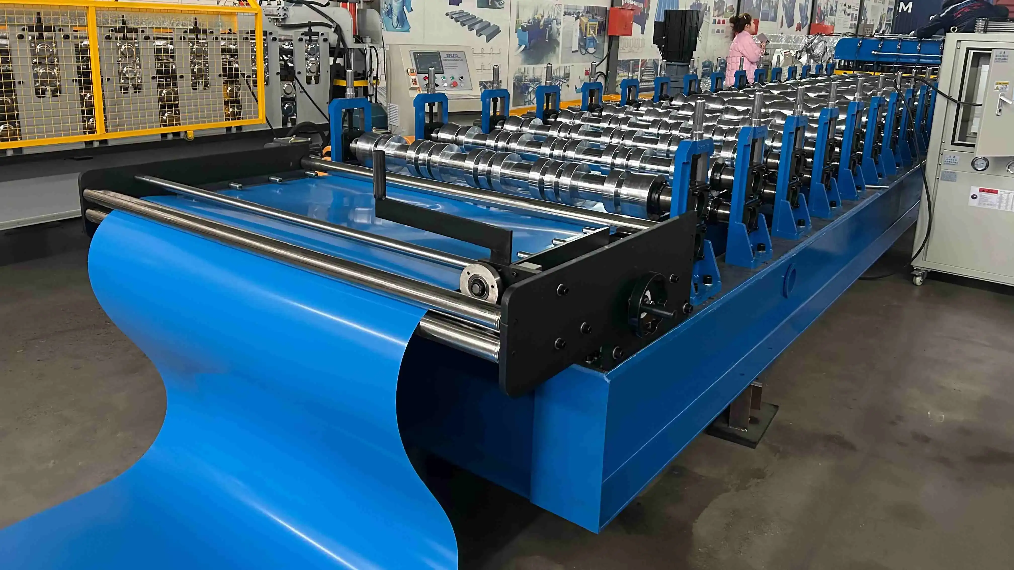 metal glazed roof tile roll forming line