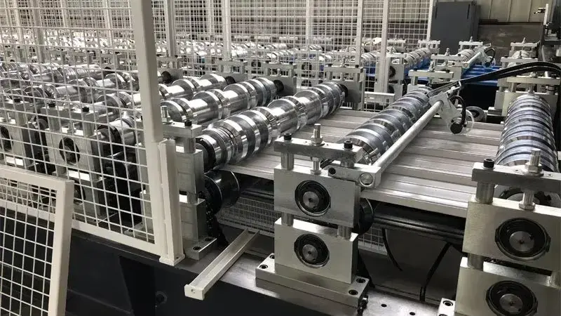 PBR trapezoidal roof sheet roll forming line