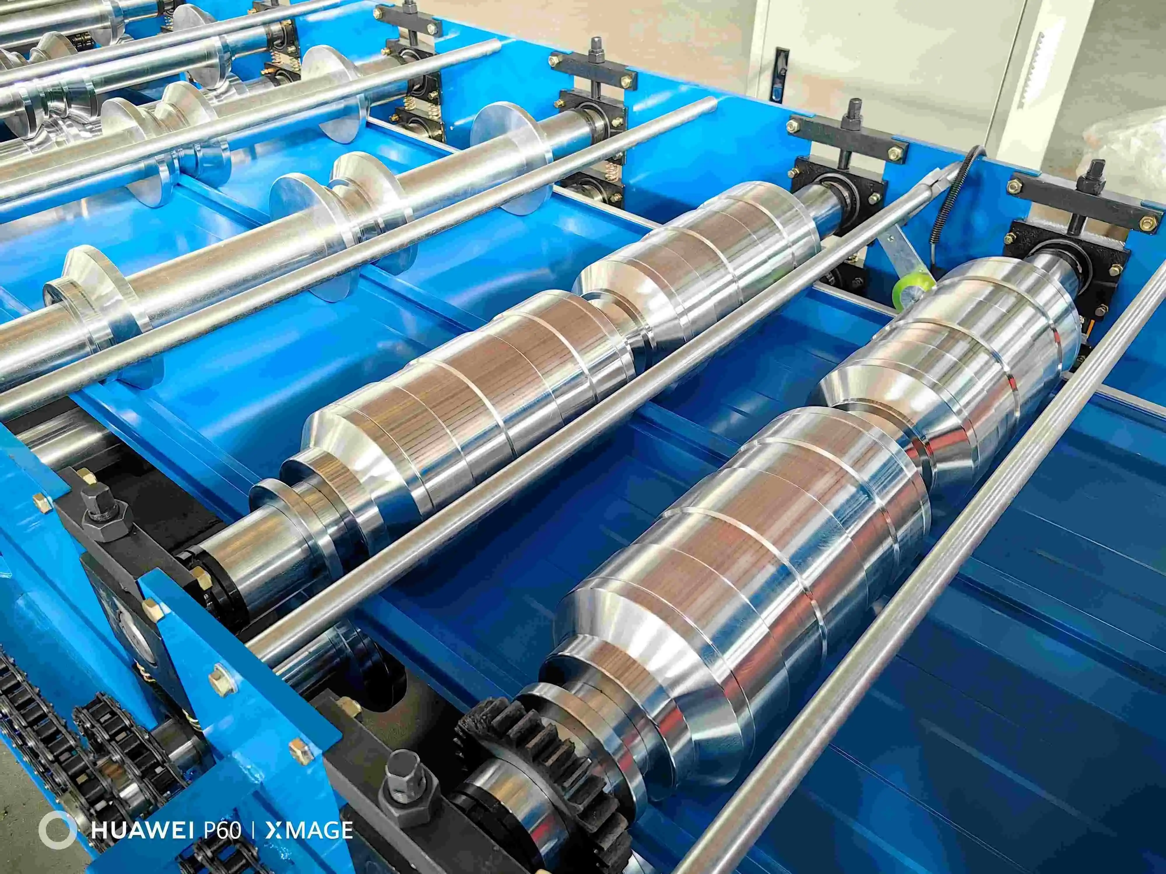 movable standing seam roof panel roll forming machine (2)