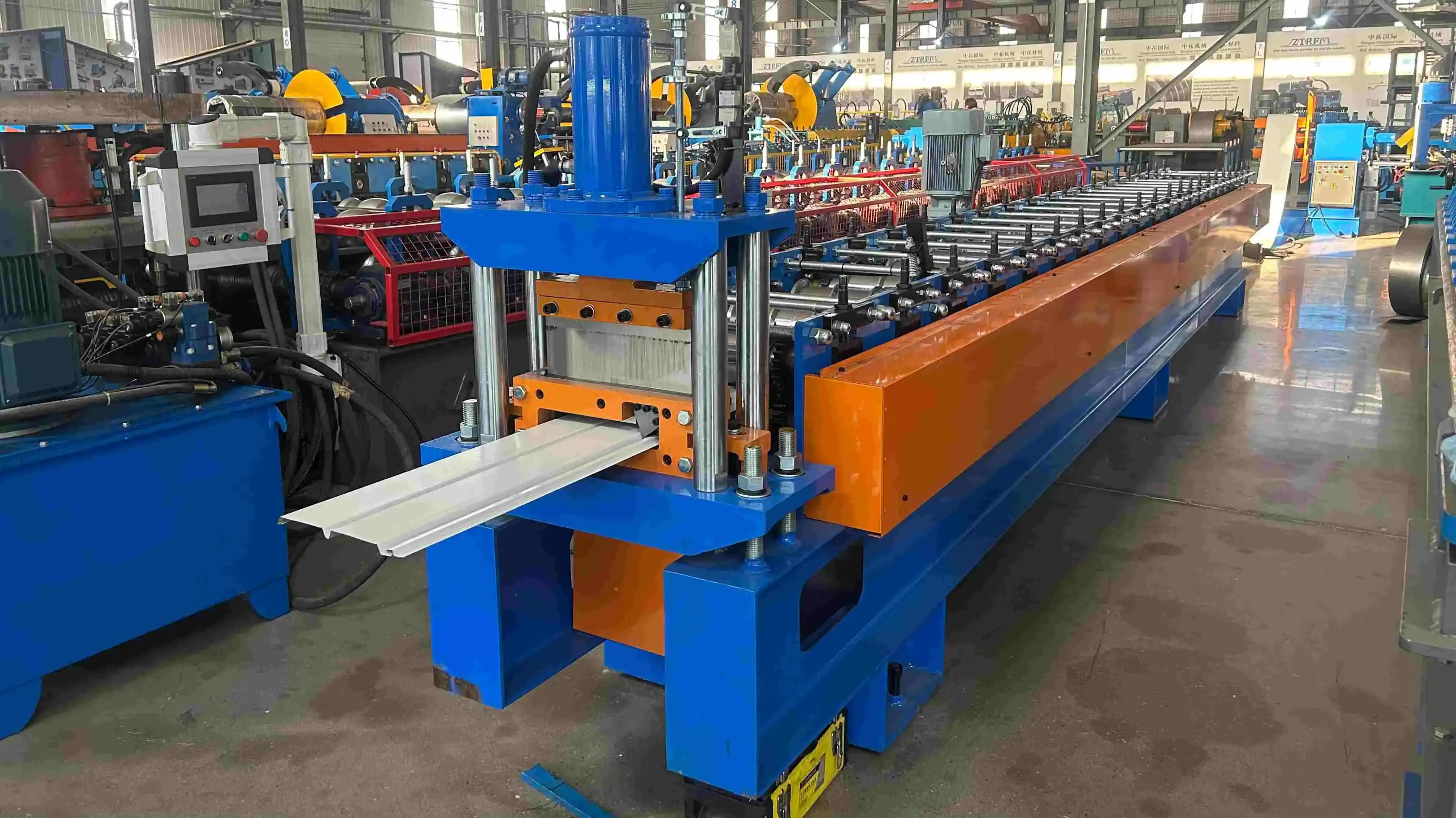ceiling wall panel roll forming machine