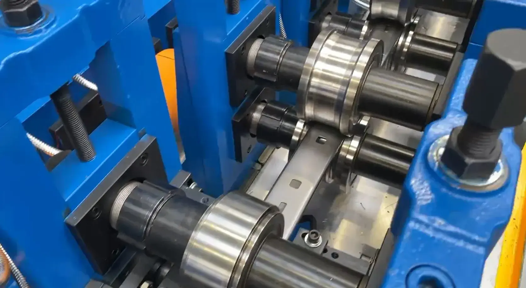 solar bracket roll forming machine