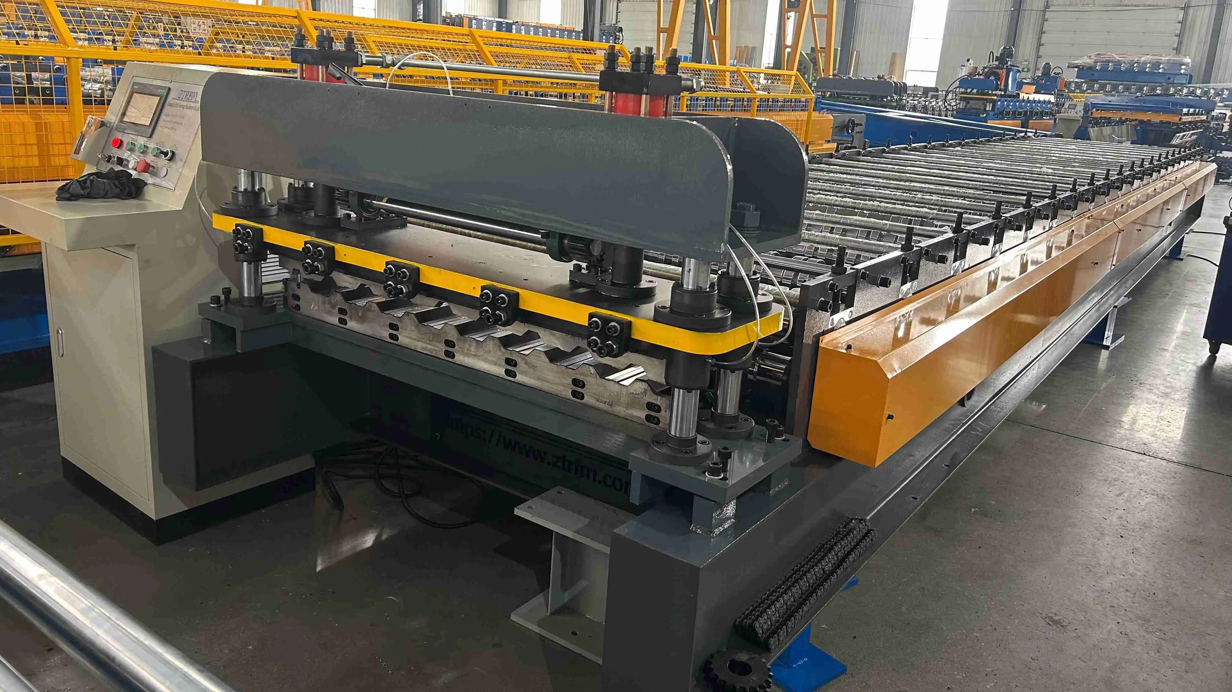 trapezoidal roof sheet roll forming machine trapezoidal roof sheet roll forming machine