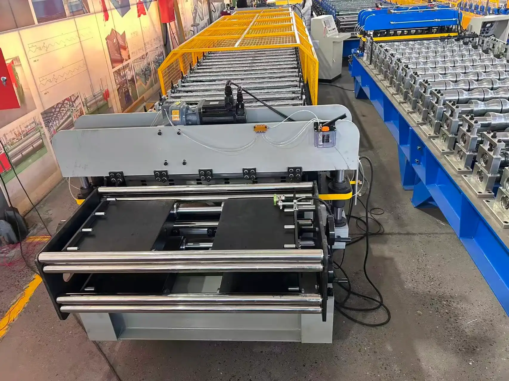 AG trapezoidal roof sheet roll forming machine