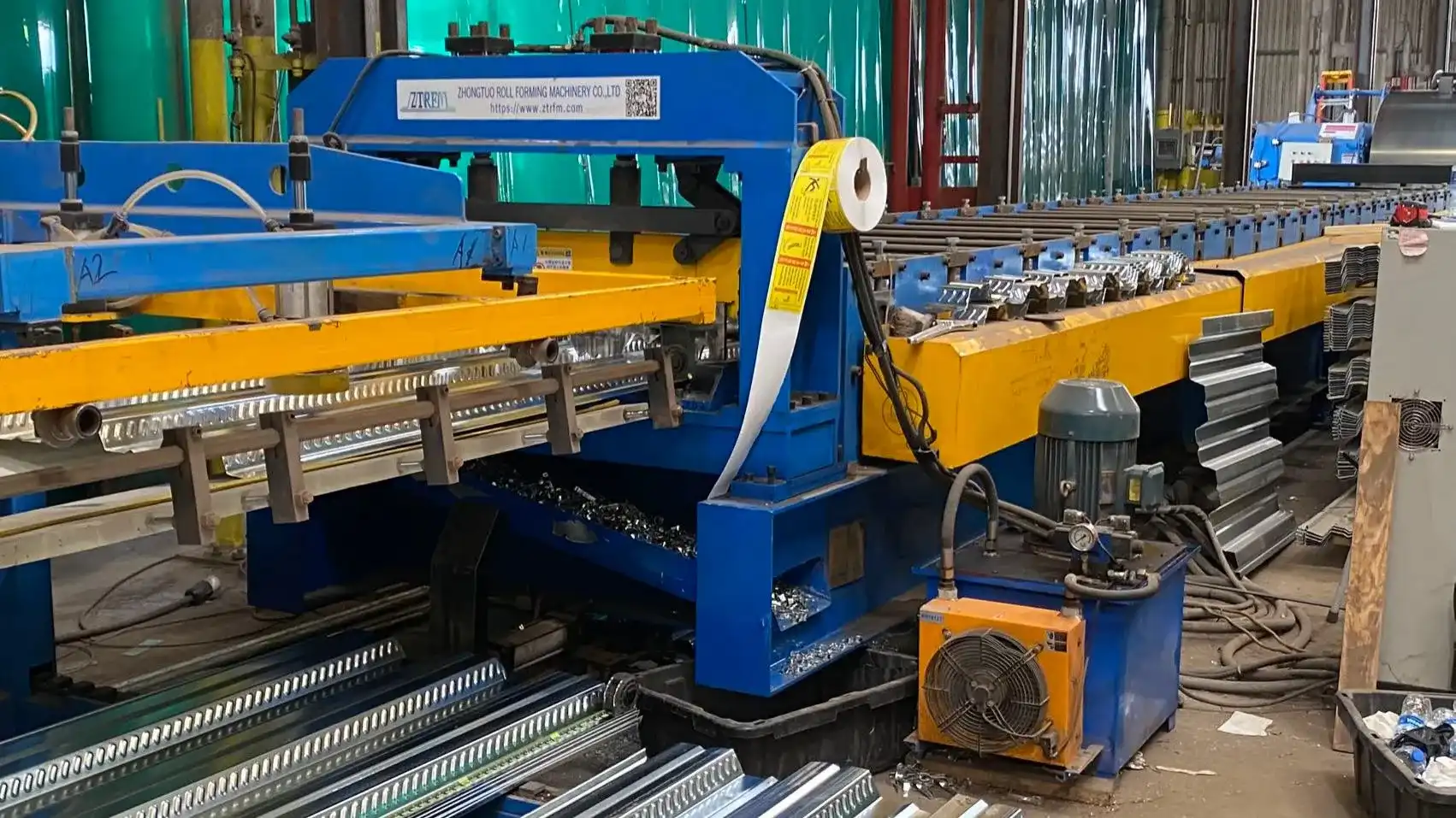 metal floor deck roll forming machine