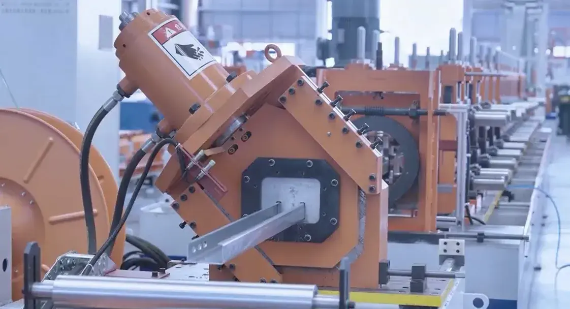 solar struct channel roll forming machine