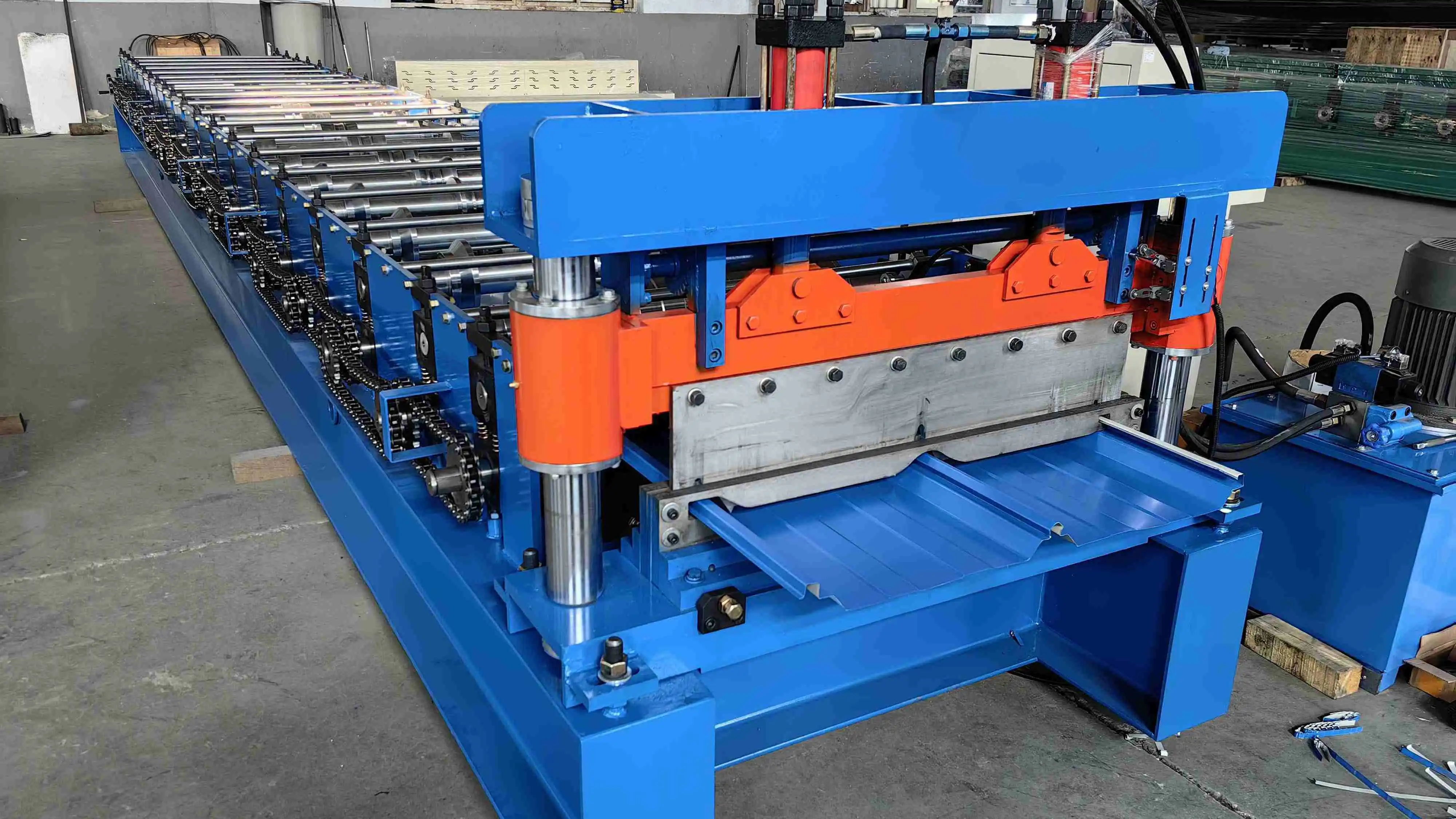Material Choices for Metal Wall Panel Machines: Which Coil Works Best?